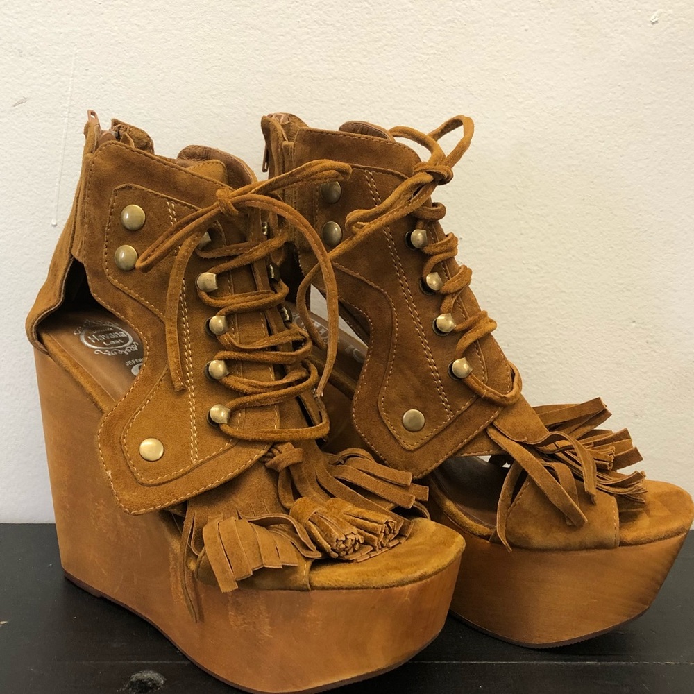 Shoes